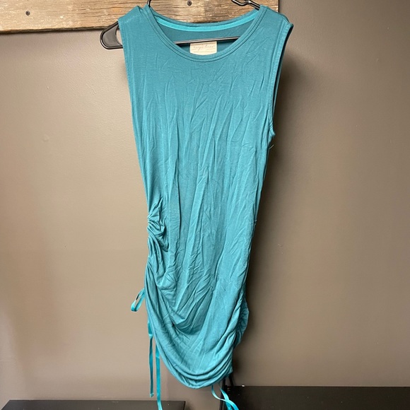 Adjustable length Tank dress - Picture 1 of 3
